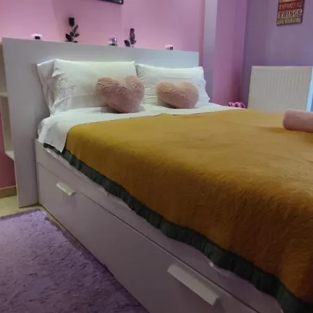Kelly's Luxury In Thessaloniki's Center