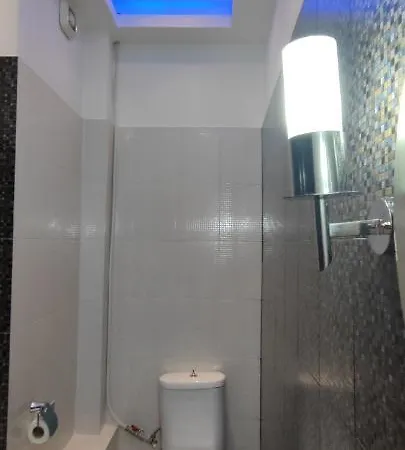 Kelly's Luxury In Thessaloniki's Center Apartment