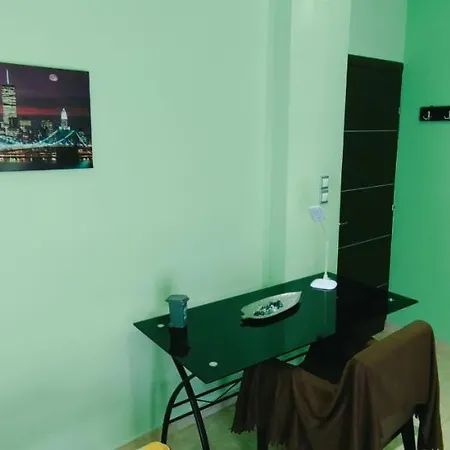 Kelly's Luxury In Thessaloniki's Center Apartment